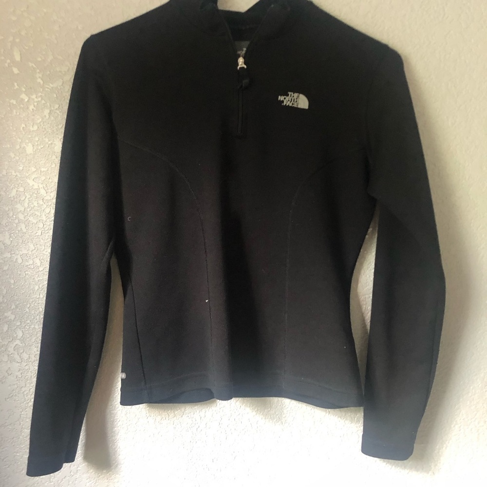North face sweater